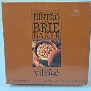 Gourmet du Village Bistro Collection Brie Baker Orange/Brown EUC In Original Box